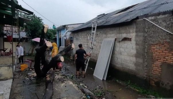 Pemkab Bekasi Bakai Perbaiki Ratusan Rumah Rusak Akibat Bencana, Rp40 Juta per Rumah