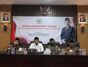 Gus Hilmy: Pancasila Wujud Pengamalan Syariat Islam di Indonesia