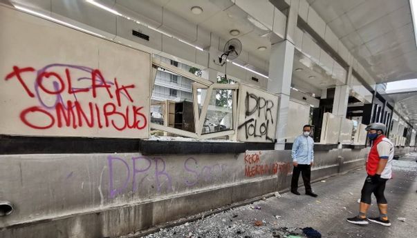 Ramai Penolakan UU Ciptaker, Pakar Hukum Universitas Padjajaran Sayangkan Hal Tersebut