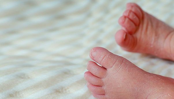 Mom, Beginilah Cara Mengatasi Masalah Kulit Kering pada Bayi