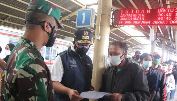 Anies Sidak Lagi di Stasiun Cikini, Temukan Karyawan yang Masih Ngantor: Padahal Bukan Kritikal dan Esensial