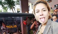 Kepoin Nikita Mirzani Ciuman Bibir dengan Pria, Sahrul Gunawan Diserbu Warganet