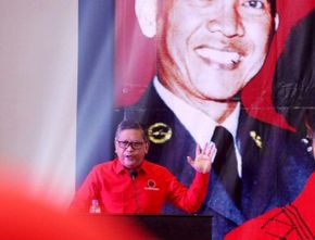 Acara Senam Bareng Anies Dibatalkan Kader PDIP, Hasto Bicara Kelengkapan Administrasi