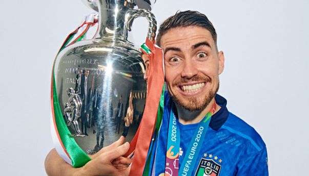 Lebih Unggul Daripada Ronaldo dan Messi, Jorginho Menjadi Pemain Paling Produktif Musim Ini