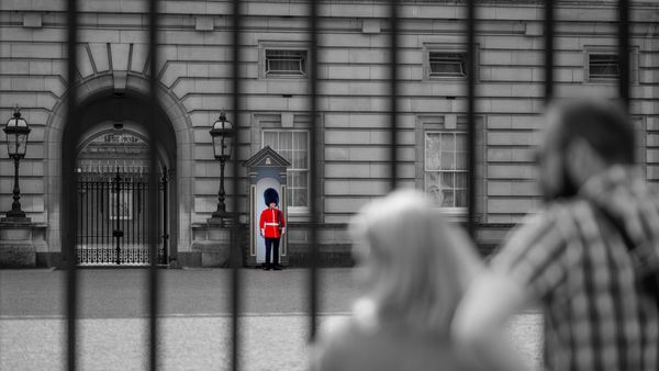 Pangeran Philip Mountbatten Meninggal, Setengah Kekuatan Ratu Elizabeth Hilang