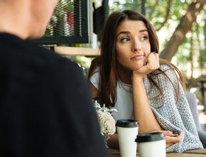 Bosan dengan Pasangan? Inilah Tips Mengatasi Rasa Bosan dalam Pernikahan