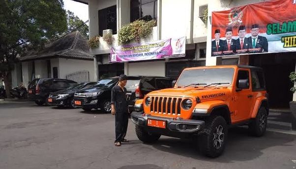 Mobil Dinas Rubicon Bupati Karanganyar Tiba, Harganya 1,9 M