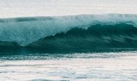 Time Traveler Prediksi Muncul Gelombang Besar Tsunami Hingga Manusia Super Tahun Ini