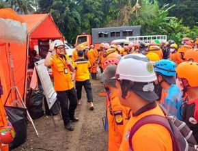 Tim SAR Lanjutkan Pencarian 39 Orang Hilang di 1 Desa, Fokus ke 3 Titik Terdampak Gempa Cianjur