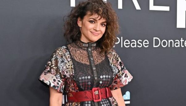 Menang Grammy Kesepuluh Kalinya, Norah Jones ke Penggemar: Terima Kasih Masih Mendengarkan