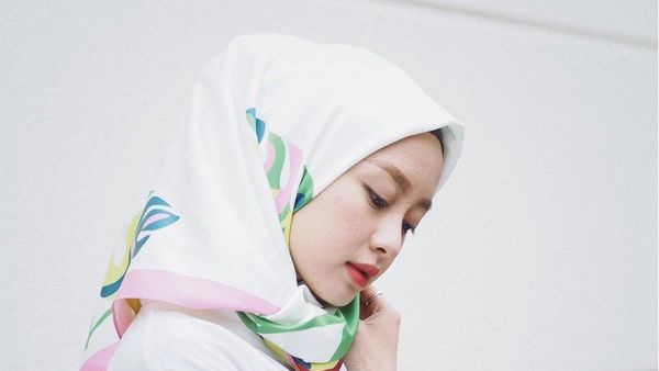 Hijaber Wajib Tahu! Cara Merawat rambut Tetap Wangi dan Terawat Meski Tertutup Hijab