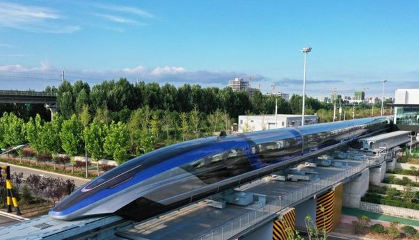 Kereta Tercepat di Dunia Bikinan China Meluncur, Berjalan dengan Kecepatan 600 Km per Jam