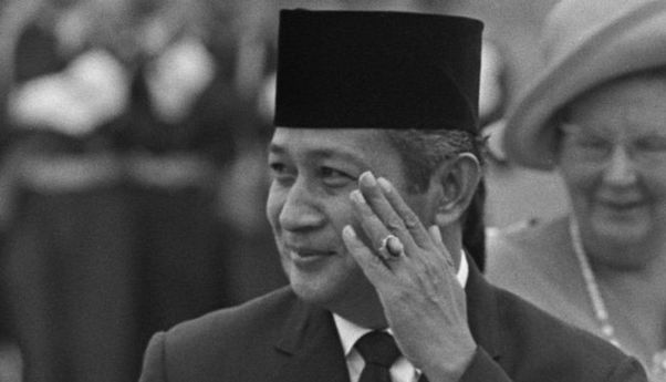 Menguak Mundurnya Soeharto dari Posisi Presiden: Tak Cuma karena Mahasiswa, Tapi Juga Disebabkan Telepon dari Sosok Berpengaruh Ini