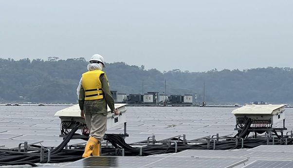 PLTS Terapung Cirata: Pionir Transisi Energi Hijau di Indonesia dan ASEAN