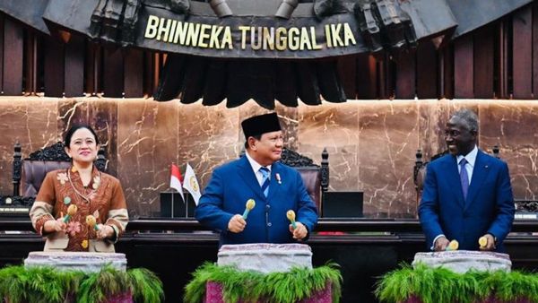 Prabowo Ingatkan Pentingnya Kekuatan dan Kemandirian Negara Islam Agar Tak Kembali Dijajah