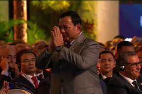 Momen Jokowi Kenalkan Prabowo sebagai Presiden Terpilih di Hadapan Tamu WWF ke-10 di Bali