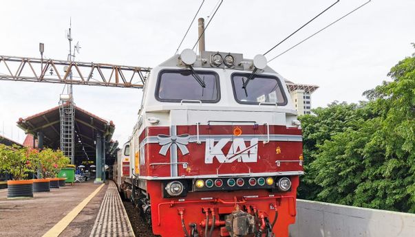 Perhatian! Tiket Kereta Api untuk Libur Nataru Sudah Bisa Dibeli Mulai Hari Ini