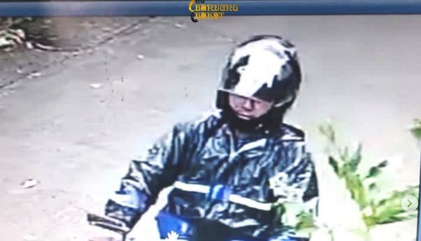 Kenal Pelakunya? Ini Tampang Pembobol Kotak Amal Masjid yang Bawa Kabur Rp5 Juta