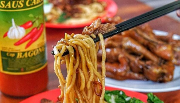 2 Warung Mie Ayam Ceker Jogja Legendaris Dijamin Nagih!