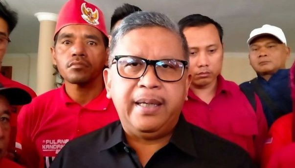 Hasto Ungkap Ditelepon Airlangga: Gibran Sudah Tidak Menjadi Bagian dari Keluarga PDIP Lagi