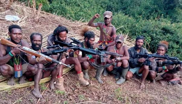 KKB Papua Pastikan Pilot Susi Air Masih Hidup: Dia Dalam Kondisi Sehat