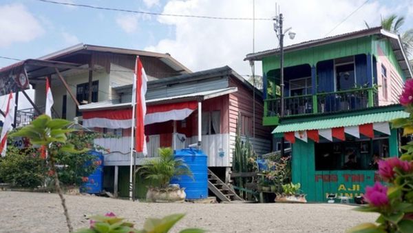 Viral Rumah Unik di Perbatasan, Dapur di Malaysia dan Kamar di Indonesia