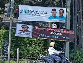 Spanduk Ganjar Pranowo Banyak Terpampang di Bandung, PDIP Jabar Dituding Curi Start