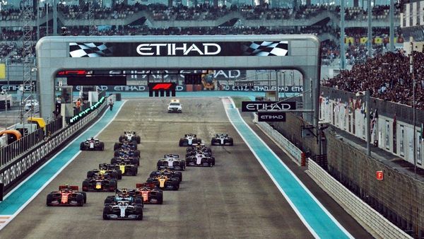 Hasil Formula 1 GP Abu Dhabi: Max Verstappen Jadi Kampiun di Seri Balap Terakhir