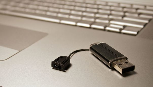 Cara Mengembalikan File yang Terhapus di Flashdisk Tanpa Perlu Panik