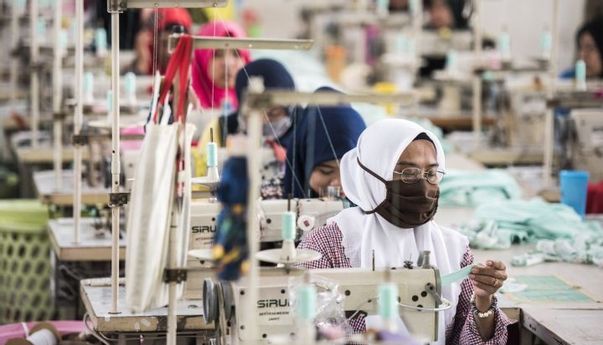 Mengerikan! Tahun Depan Jutaan Buruh Dihantui PHK Besar-Besaran