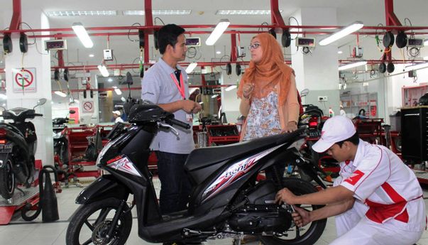 Tips Servis Sepeda Motor Ringan Sendiri