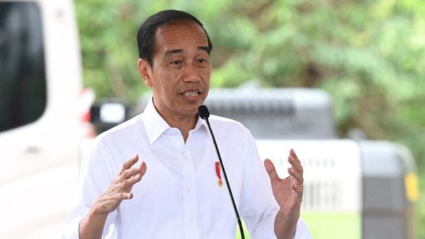 Jokowi Setujui Pengunduran Diri Mendes PDTT Abdul Halim Iskandar dan Menaker Ida Fauziyah