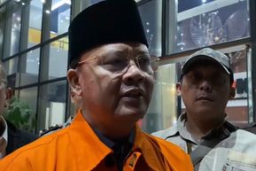 Resmi Jadi Tersangka KPK, Rohidin Mersyah Tetap Yakin Menang di Pilkada Bengkulu