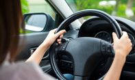 Fakta atau Mitos, Memutar Setir saat Mobil Diam dapat Merusak Power Steering