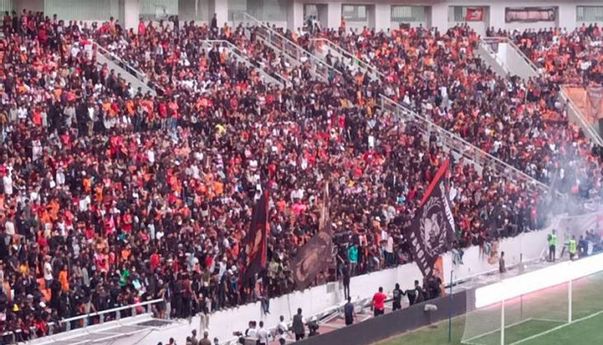 Pembatas Tribun JIS Ambruk, Legislator PDIP Sindir Anies: Jangan Sesumbar Ucapkan Mahakarya, Pagarnya Saja Roboh