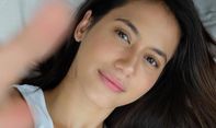 Terinfeksi Covid-19, Pevita Pearce Tumbang