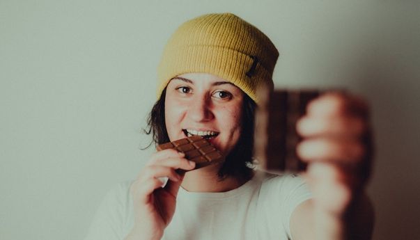 Cokelat Memang Bisa Buat Seseorang Merasakan Jatuh Cinta, Ini Penjelasannya
