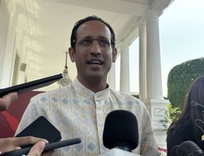 Usai Bertemu Jokowi, Nadiem Makarim Batalkan Kenaikan UKT PTN Tahun Ini