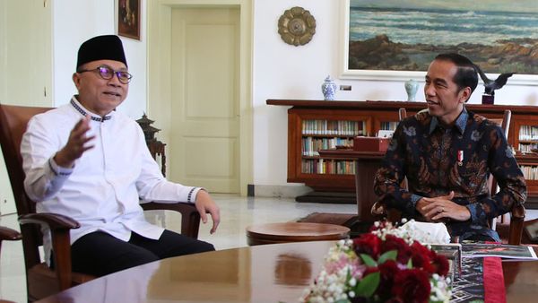 Beda Zulhas dan Amien Rais Soal Dukungan di Kabinet Jokowi-Ma’ruf