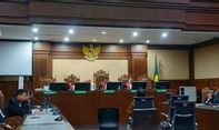 Hasbi Hasan Divonis 6 Tahun Penjara dalam Kasus Suap di MA