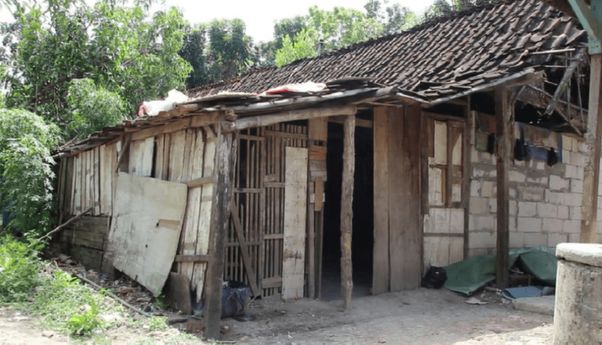 Cerita Kuli Bangunan Asal Grobogan Banting Tulang Hidupi 10 Anaknya dan Pusing Biaya Beli Kuota Internet