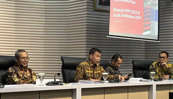 Mahfud Usulkan Nama KPK Diubah, Nawawi: Alangkah Baiknya Disampaikan Sebelum Cawapres