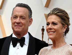 Tak Lagi Diisolasi, Tom Hanks dan Istri Pulang dari RS