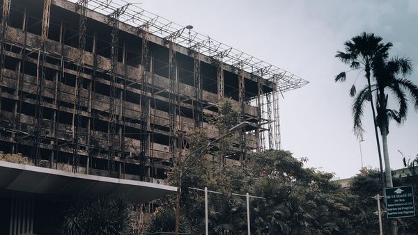 Misteri Terbakarnya Gedung Kejagung Terpecahkan, dari Rokok Kuli Renovasi hingga Cairan Pembersih TOP Cleaner