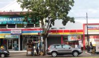 Sudah Tahu, Kenapa Lokasi Indomaret  dan Alfamart Selalu Berdekatan? Bisa Diterapkan di Bisnis Anda, lho!