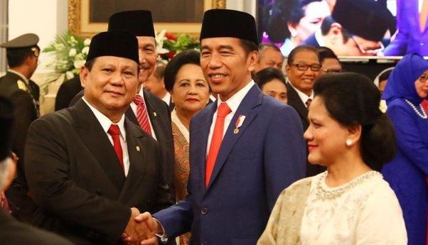 Terkait Adanya Deklarasi Prabowo-Jokowi, Sekjen DPD PDI-P Mengingatkan Semua  Pihak untuk Taat Konstitusi UUD