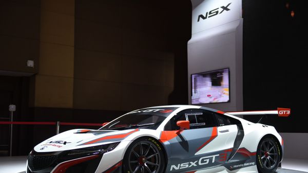 Kenalan Yuk Sama NSX GT3 Mobil Balap Honda
