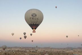 Kecelakaan Balon Udara di Turki: 12 WNI Cedera, Pilot Meninggal Dunia