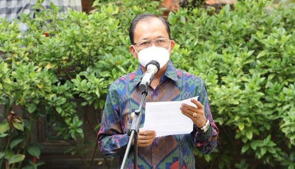 Wayan Koster Pastikan Tindak Tegas Bule Pelanggar Aturan di Bali