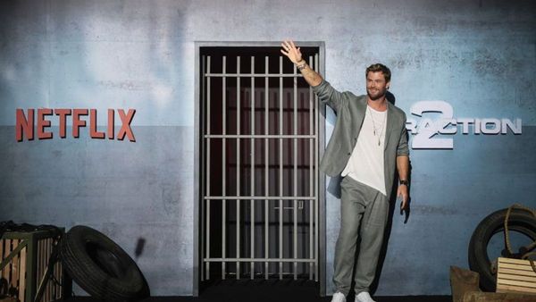 Jumpa Fans di Manila, Chris Hemsworth Ungkap Pengalaman Paling Gila di Extraction 2